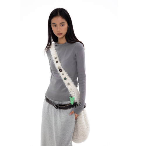 oinimi 米白色羊羔毛包 釘釦裝飾毛毛包 大容量通勤斜後後背包