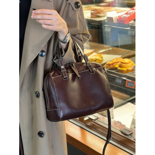 氣質女士新款真皮波士頓枕頭包女斜後後背包質感洋氣植鞣頭層牛皮女包 氣質女士新款真皮波士頓枕頭包女斜後後背包質感洋氣植鞣頭層牛皮女包