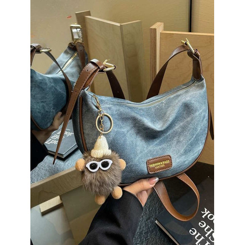 小衆設計馬鞍包斜後後背包百搭小包包女2025新款高級質感通勤餃子包 小衆設計馬鞍包斜後後背包百搭小包包女2025新款高級質感通勤餃子包