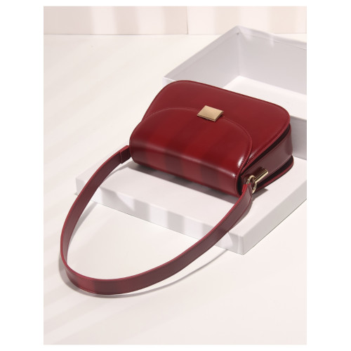 GXFMOD 新品原創牛皮馬鞍包2025流行紅色本命年女包ins單肩斜後後背包