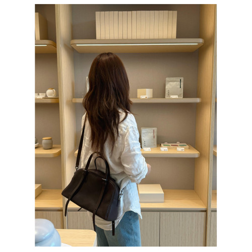 植鞣羊皮悠悠保齡球包包大容量真皮手提單肩腋下通勤斜背黑色女包