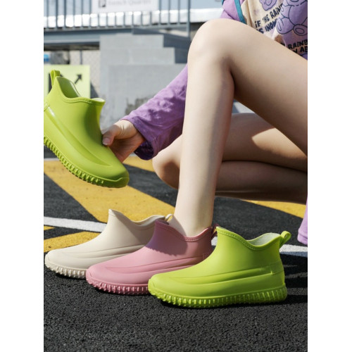 雨鞋女時尚外穿防水防滑網紅水鞋短筒日系厚底膠鞋耐磨保暖廚房鞋