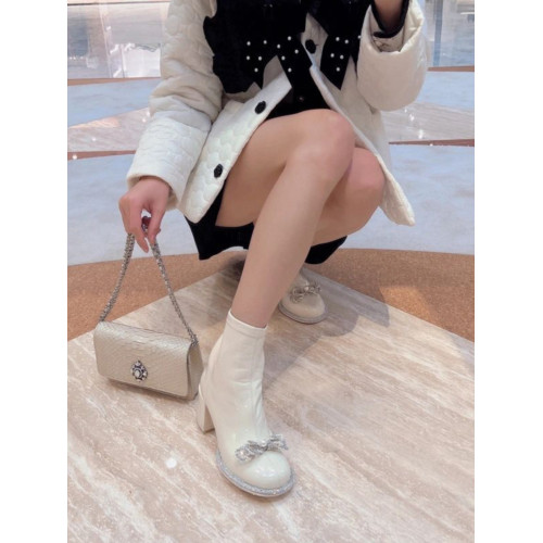 白色短靴女圓頭2025年秋季新款水鑽蝴蝶結高跟馬丁靴粗跟單靴子