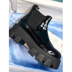 劉雯同款真皮切爾西短靴女2026新款冬菸筒松糕厚底增高馬丁靴加絨