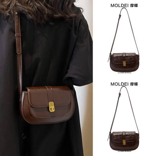 秋冬季百搭簡約高級感小衆斜後後背包包女2026新款棕色馬鞍包單肩包