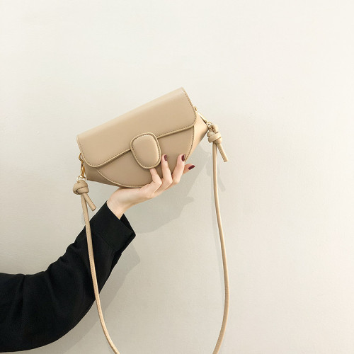 韓版迷你小包包女2026夏新款潮高級質感單肩斜後後背包網紅百搭馬鞍包