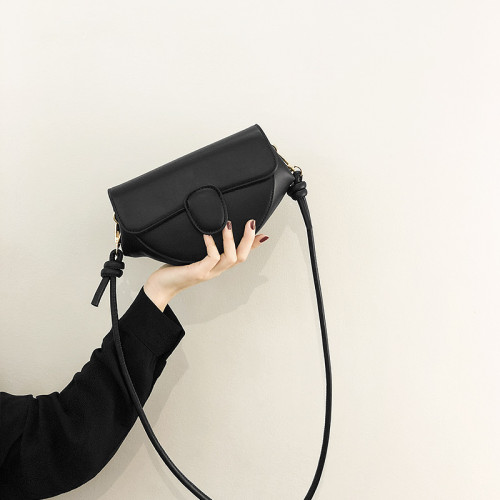 韓版迷你小包包女2026夏新款潮高級質感單肩斜後後背包網紅百搭馬鞍包