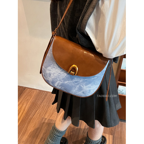 春秋季復古撞色小包包女2026新款時尚百搭斜後後背包單肩腋下包馬鞍包 春秋季復古撞色小包包女2026新款時尚百搭斜後後背包單肩腋下包馬鞍包