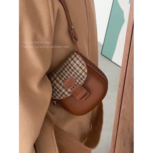 韓國復古馬鞍包包女夏季2025新款豆豆包高級感小衆時尚單肩斜後後背包