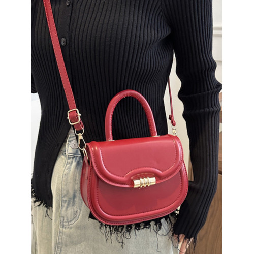 手提紅色包包春夏女2024新款潮復古馬鞍包小衆百搭單肩斜後後背包婚包