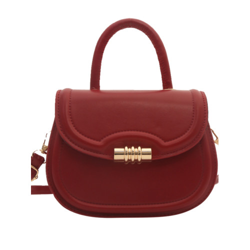 手提紅色包包春夏女2024新款潮復古馬鞍包小衆百搭單肩斜後後背包婚包