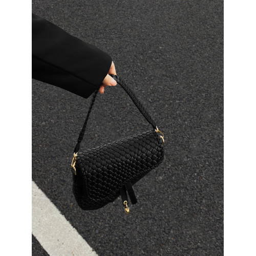 編織包包女2026新款高級質感春夏季復古單肩斜後後背包女士手提馬鞍包