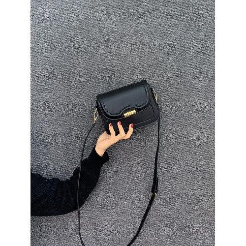 原創斜背小包包女2026新款爆款高級大氣輕奢小衆高級感百搭馬鞍包 原創斜背小包包女2026新款爆款高級大氣輕奢小衆高級感百搭馬鞍包