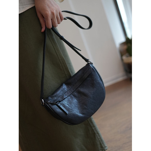 鹿小姐植鞣牛皮復古高級感半月馬鞍包真皮百搭時尚單肩斜背女包