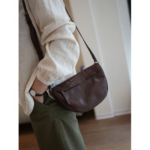 鹿小姐植鞣牛皮復古高級感半月馬鞍包真皮百搭時尚單肩斜背女包