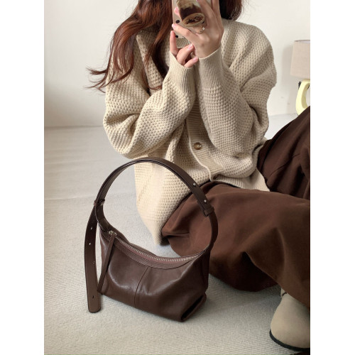 歐洲站頭層植鞣羊皮包包女2026新款高級感真皮腋下包軟皮斜背女包