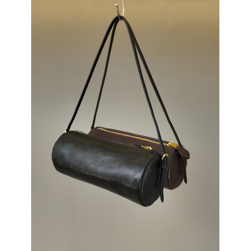 植鞣牛皮奶牛紋馬毛圓筒包復古法棍包腋下包單肩斜後後背包女2025新款