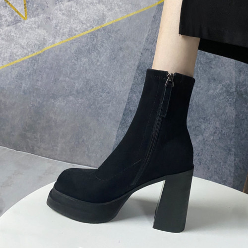 2025冬季新款厚底高跟鞋粗跟短靴女靴子羊皮女靴軟純皮磨砂馬丁靴