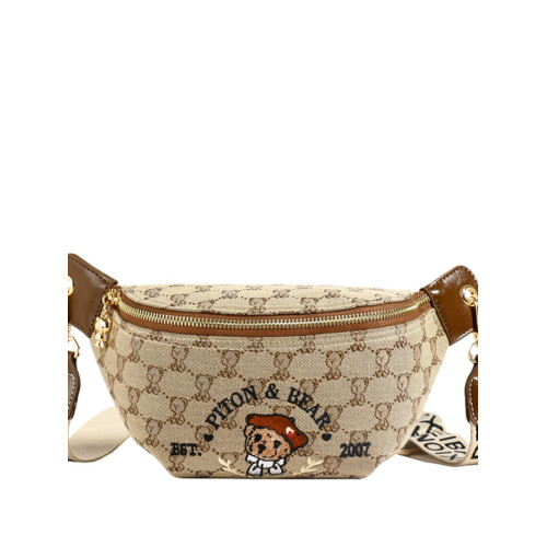 北包包寬肩帶小熊刺綉胸包女2026新款帆布高級感手機包休閒單肩包 北包包寬肩帶小熊刺綉胸包女2026新款帆布高級感手機包休閒單肩包