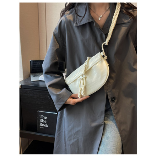 輕便春季小布包外出斜背小包胸包女運動休閒編繩小後後背包百搭隨身潮 輕便春季小布包外出斜背小包胸包女運動休閒編繩小後後背包百搭隨身潮