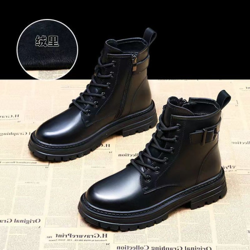 品牌特價2025秋冬新款馬丁靴女網紅爆款加絨平底顯瘦短靴小個子鞋