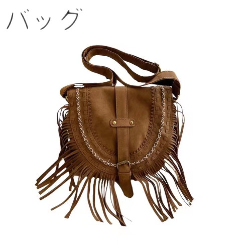 日本 バッグ馬鞍包 復古2022新款麂皮流蘇包包女斜後後背包百搭單肩包 日本 バッグ馬鞍包 復古2022新款麂皮流蘇包包女斜後後背包百搭單肩包