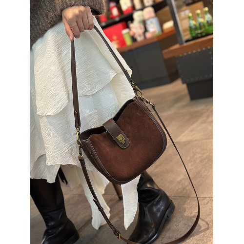 牛皮包包女式2026春夏新款斜後後背包高級感真皮女包通勤單肩馬鞍包潮