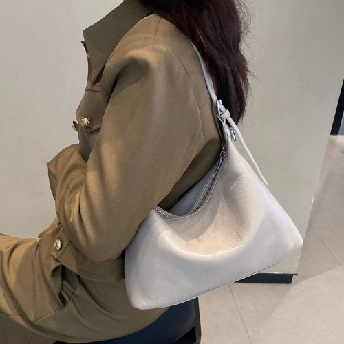 高檔頭層牛皮腋下單肩包女百搭2026新款真皮斜背小包大容量托特包 高檔頭層牛皮腋下單肩包女百搭2026新款真皮斜背小包大容量托特包