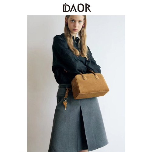 頭層牛皮波士頓包女2025春季新款真皮復古單肩斜後後背包手提保齡球包