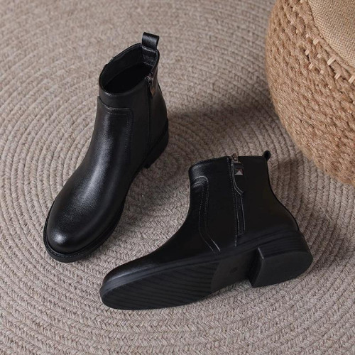 品牌真皮靴子女短靴2025秋冬款切爾西馬丁靴百搭平底加絨女鞋裸鞋