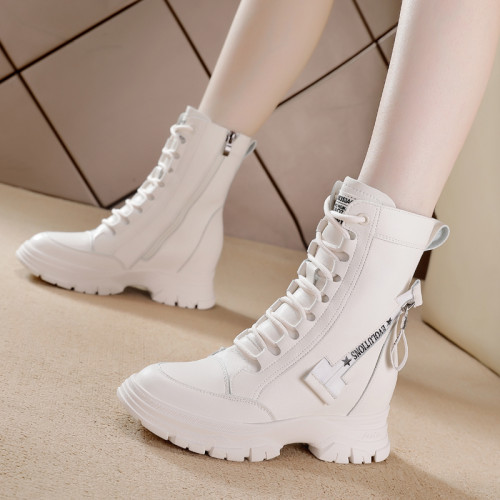 真皮馬丁靴女2025秋冬新款英倫風百搭爆款小個子厚底內增高短靴子