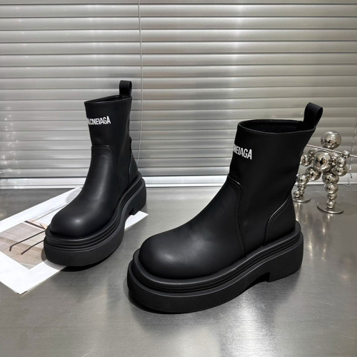 歐洲站增高厚底短靴子2026新款春秋單靴小個子菸筒靴切爾西馬丁靴