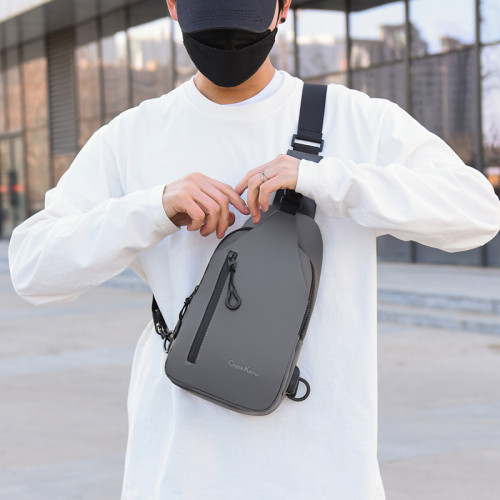 Chate Kairui大容量多隔層胸包通勤百搭旅行單肩斜後後背包男女旅遊包