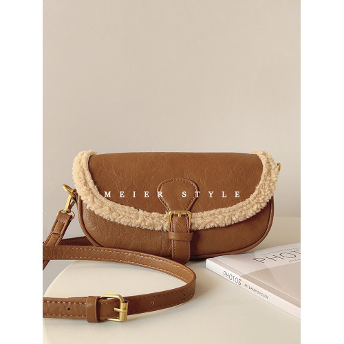 韓國ins羊羔毛拼接馬鞍包復古單肩斜背小包包毛絨包毛毛包2023新