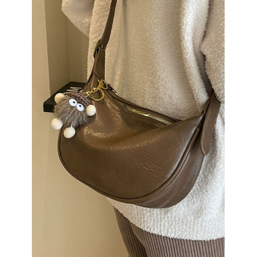 時尚軟皮包包女2026新款休閒斜後後背包夏季百搭餃子包簡約休閒單肩包