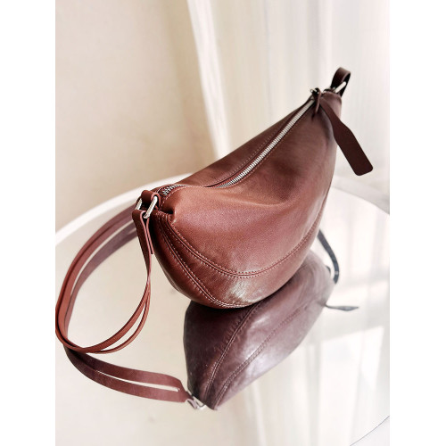 頭層牛皮餃子包女2026新款冬斜背馬鞍包大容量百搭小衆腋下月牙包 頭層牛皮餃子包女2026新款冬斜背馬鞍包大容量百搭小衆腋下月牙包