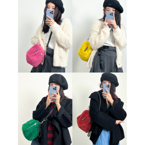 HIDDENNOTES*聖誕系列 彩色小方包 原創趣味毛絨手機包 2用骰子包