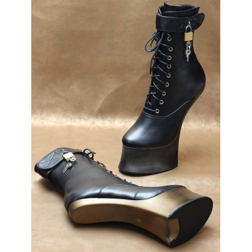 苦月亮18公分超高跟驢蹄高跟戀足花式變裝COS系帶加鎖小馬短靴 苦月亮18公分超高跟驢蹄高跟戀足花式變裝COS系帶加鎖小馬短靴