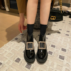 歐陽娜娜唐嫣同款厚底短靴2026秋冬水鑽方釦馬丁靴平底真皮切爾西