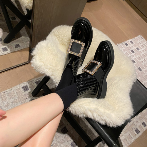 歐陽娜娜唐嫣同款厚底短靴2026秋冬水鑽方釦馬丁靴平底真皮切爾西