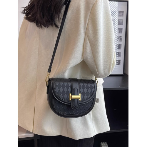 春季百搭小包包女士2026新款高級感小衆輕奢超火馬鞍包單肩斜後後背包 春季百搭小包包女士2026新款高級感小衆輕奢超火馬鞍包單肩斜後後背包