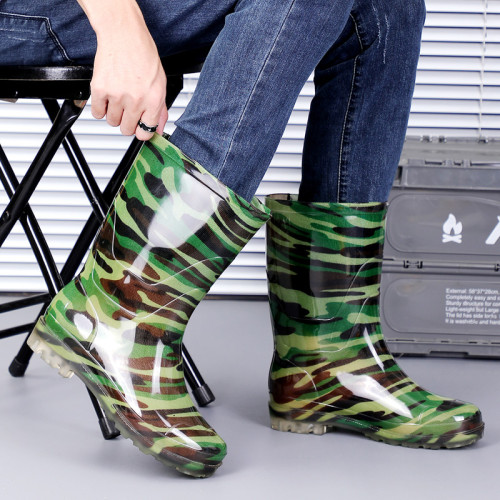 中高筒迷彩雨鞋男防滑防水鞋女新款加絨雨靴套鞋工地膠鞋勞保鞋夏