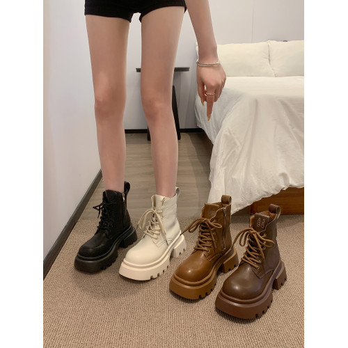 賈不假馬丁靴女款2026新款春季小個子百搭時尚靴厚底鞋英倫風短靴 賈不假馬丁靴女款2026新款春季小個子百搭時尚靴厚底鞋英倫風短靴