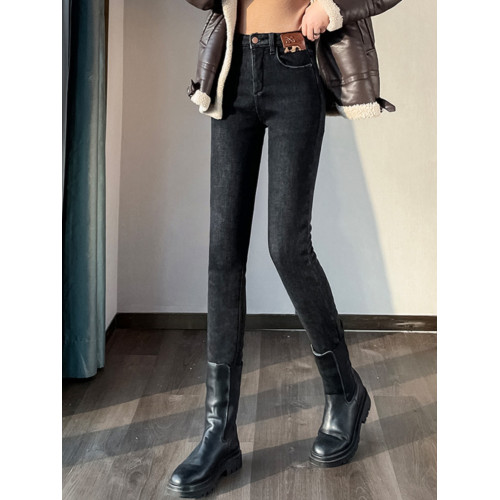 東北加絨加厚牛仔褲女冬季2025新款高腰顯瘦羊羔絨緊身加長小腳褲