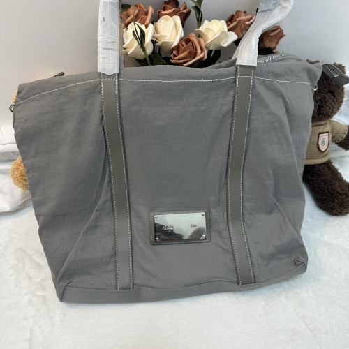 matin kim韓國設計師品牌25春季新款金屬標志尼龍購物袋單肩女包