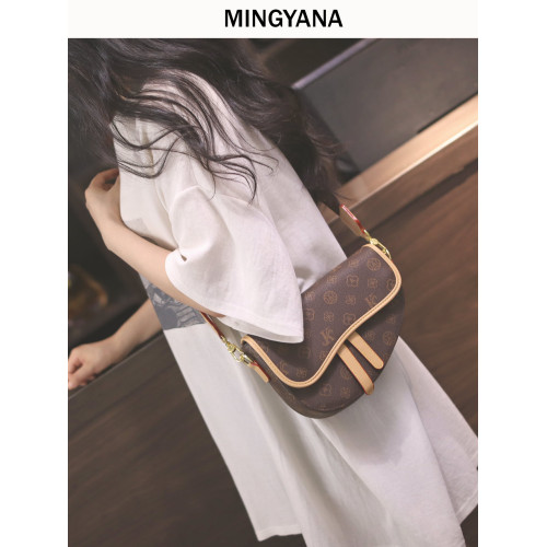 高級感時尚馬鞍小包包女式2026新款輕奢小衆復古單肩斜背腋下