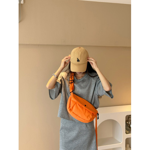 MY中性風甜酷斜背胸包多口袋輕便防水騎行斜後後背包包單肩馬鞍包潮