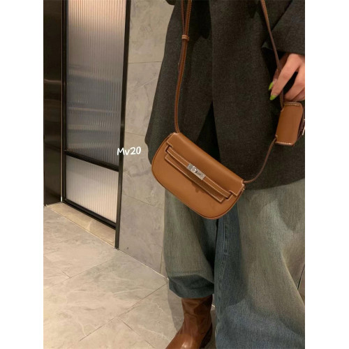 26新款女包凱莉包二合一迷你斜後後背包湯圓包小包腰包真皮小挎包胸包