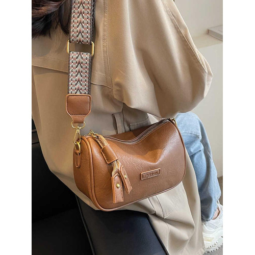 Charics&Kittn真皮女包小包小衆2026新款波士頓單肩斜後後背包枕頭包