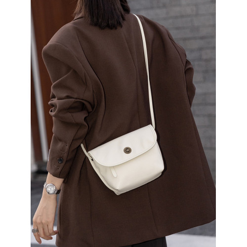 真皮小包包女2024新款美拉德復古女包軟牛皮斜後後背包簡約百搭馬鞍包 真皮小包包女2024新款美拉德復古女包軟牛皮斜後後背包簡約百搭馬鞍包